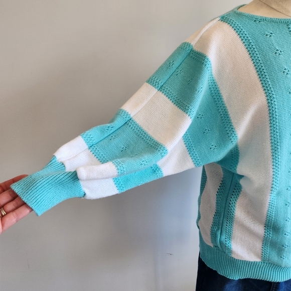 80s Vintage SEARS Teal and White Women's Knit Top 3/4 Length Sleeve Sweater - Picture 5 of 12